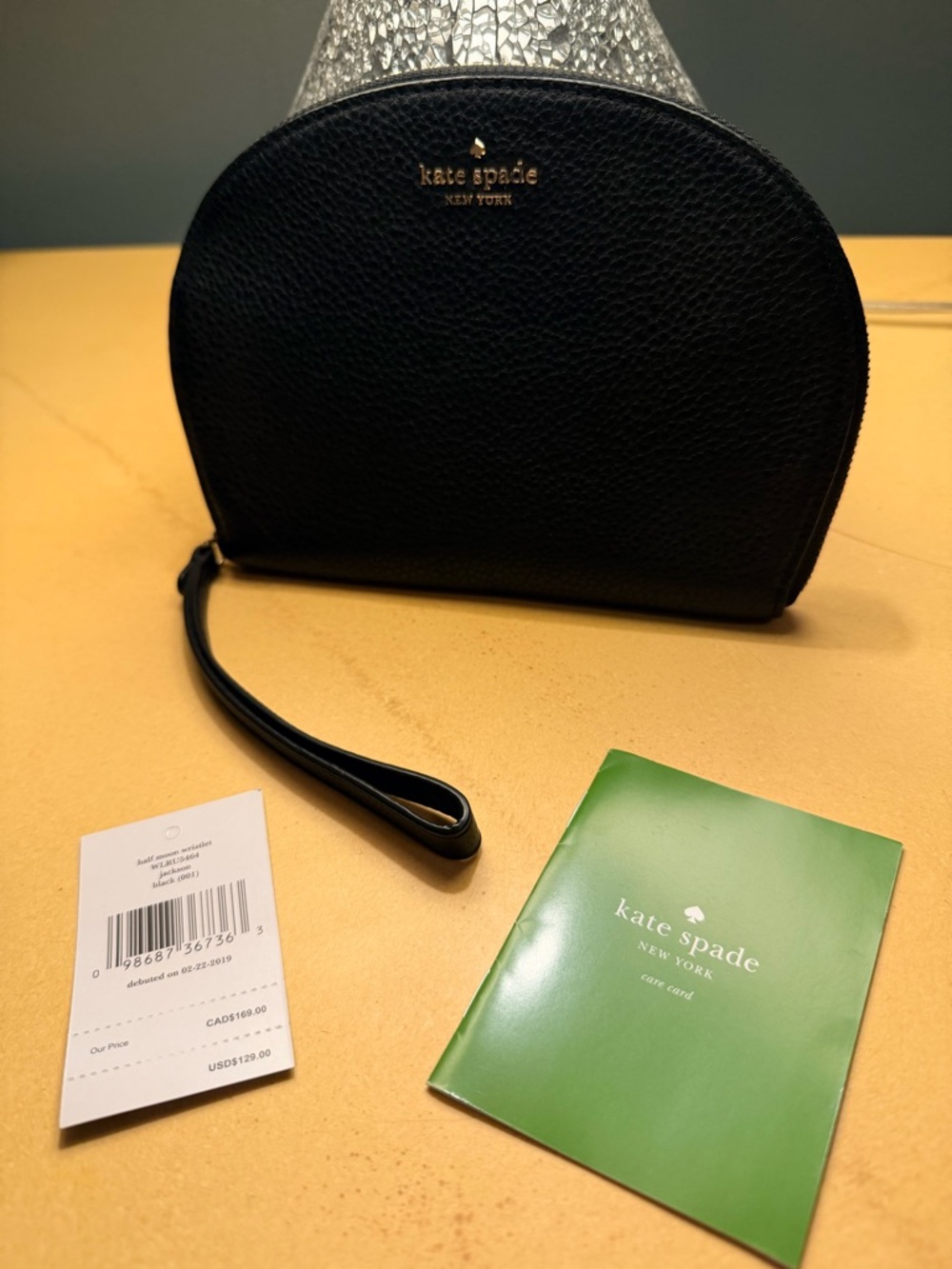 NWT! kate spade Black & Silver Dome Wristlet Pouch